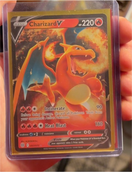 2022 Pokémon TCG Sword & Shield Brilliant Stars #017 Charizard V — front