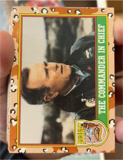 1991 Topps Desert Storm #1 The Commander in Chief George H.W. Bush — front