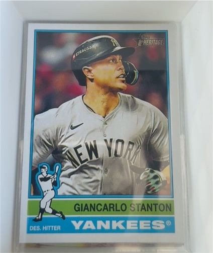 2025 Topps Heritage #212 Giancarlo Stanton — front