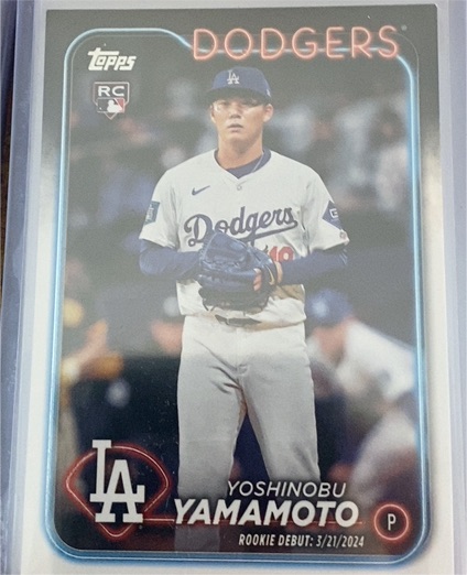 2024 Topps Update #US149 Yoshinobu Yamamoto — front