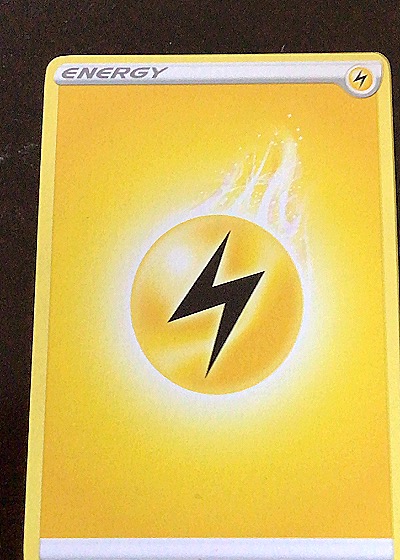2020 Pokémon TCG Sword & Shield #SWSH01 Lightning Energy — front