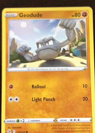 2021 Pokémon TCG Fusion Strike #135 Geodude — front