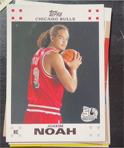 2007-08 Topps #9 Joakim Noah Rookie Card Basketball Card Chicago Bulls — front