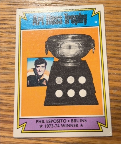 1974 Topps #246 Phil Esposito Art Ross Trophy — front