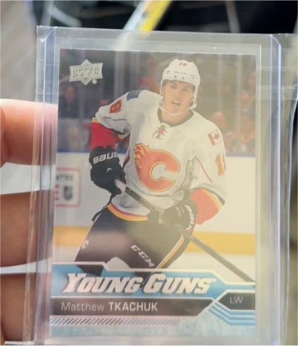 2016-17 Upper Deck Young Guns #245 Matthew Tkachuk — front