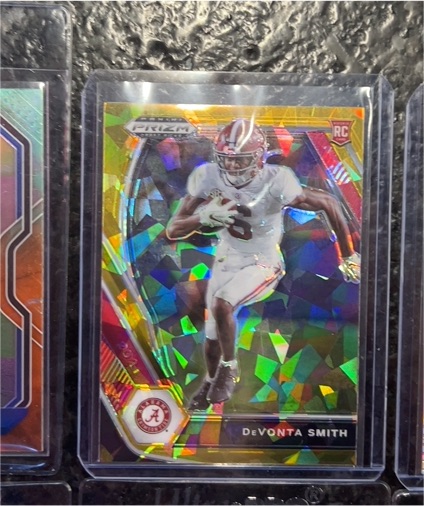 2021 Panini Prizm Draft Picks #101 DeVonta Smith — front