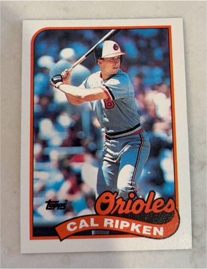 1989 Topps #250 Cal Ripken — front