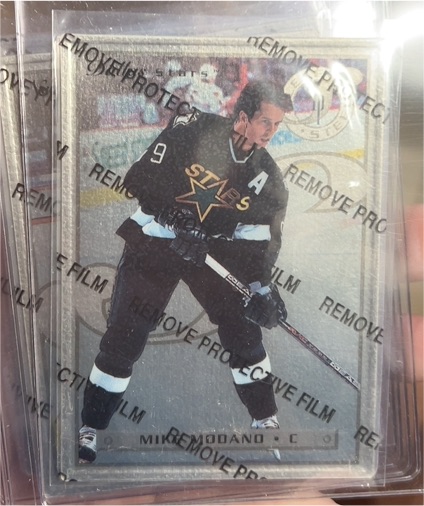 1996-97 Leaf Preferred Steel #28 Mike Modano — front