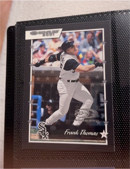 2001 Donruss #7 Frank Thomas — front