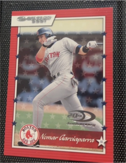 2001 Donruss #17 Nomar Garciaparra — front