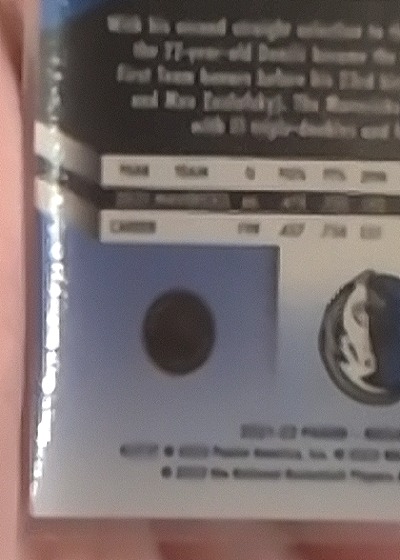 2023-24 Panini Mosaic #77 Luka Doncic — back