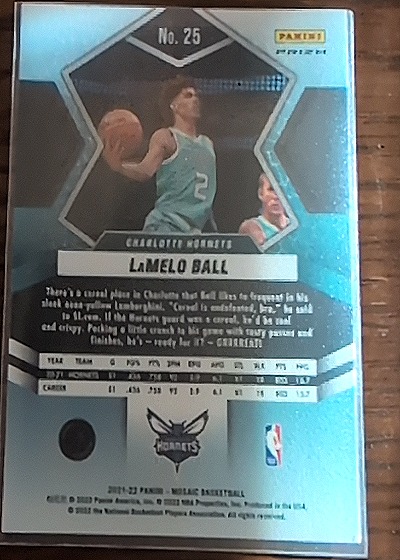 2021-22 Panini Mosaic #25 LaMelo Ball — back