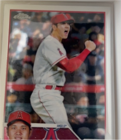 2023 Topps Chrome #17 Shohei Ohtani — front