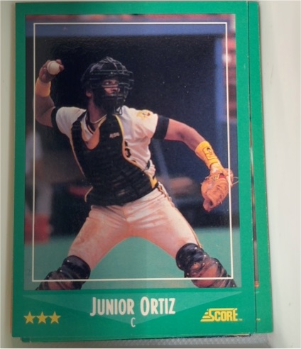 1988 Score #404 Junior Ortiz — front