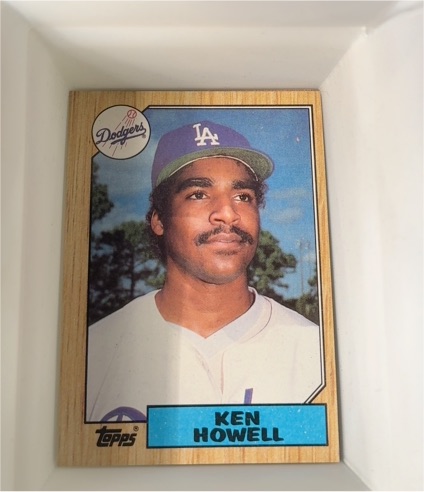 1987 Topps #477 Ken Howell — front