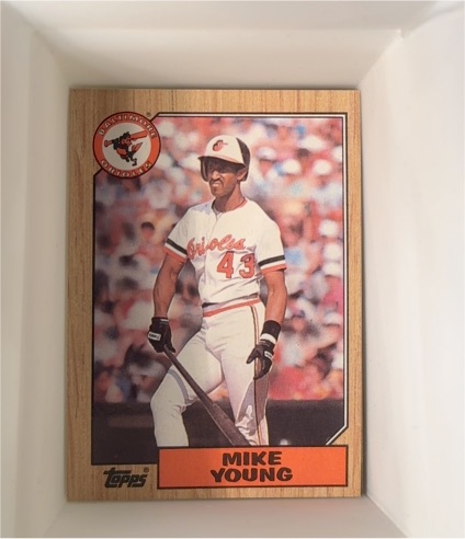 1987 Topps #309 Mike Young — front