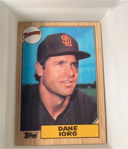 1987 Topps #690 Dane Iorg — front