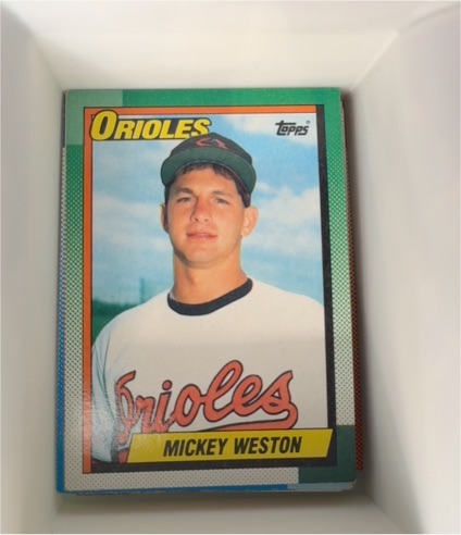 1990 Topps #377 Mickey Weston — front