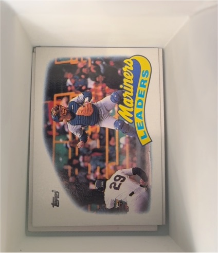 1989 Topps #459 Mariners Leaders Dave Valle — front