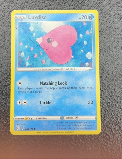 2022 Pokémon Lost Origin #038 Luvdisc — front
