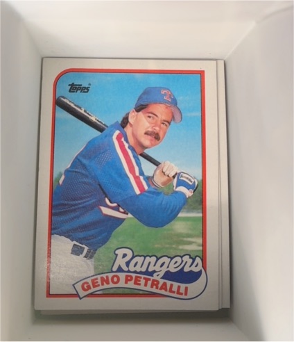 1989 Topps #137 Geno Petralli — front