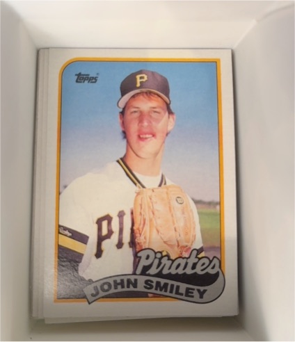 1989 Topps #322 John Smiley — front
