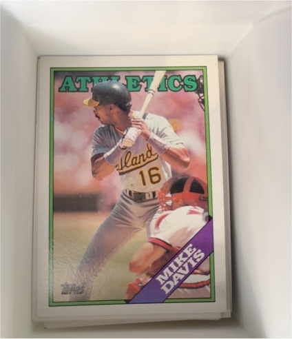 1988 Topps #448 Mike Davis — front