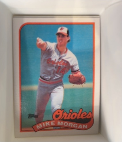 1989 Topps #571 Mike Morgan — front
