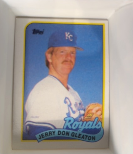 1989 Topps #724 Jerry Don Gleaton — front