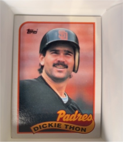 1989 Topps #726 Dickie Thon — front
