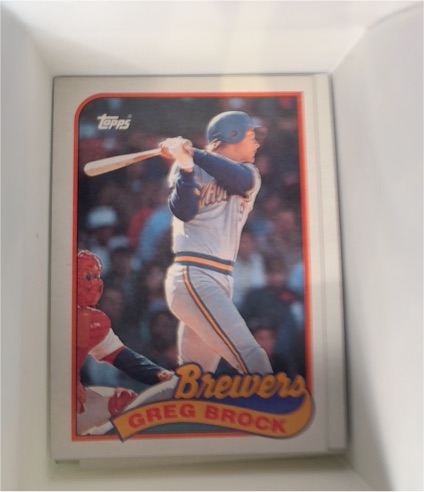 1989 Topps #517 Greg Brock — front