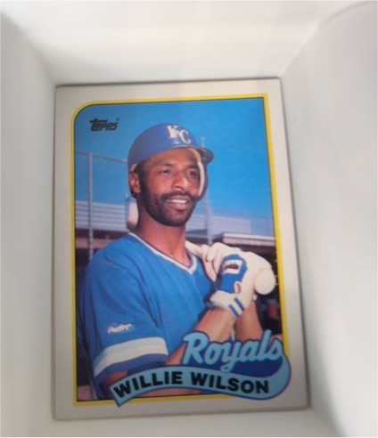 1989 Topps #168 Willie Wilson — front