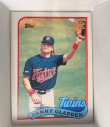 1989 Topps #426 Danny Gladden — front