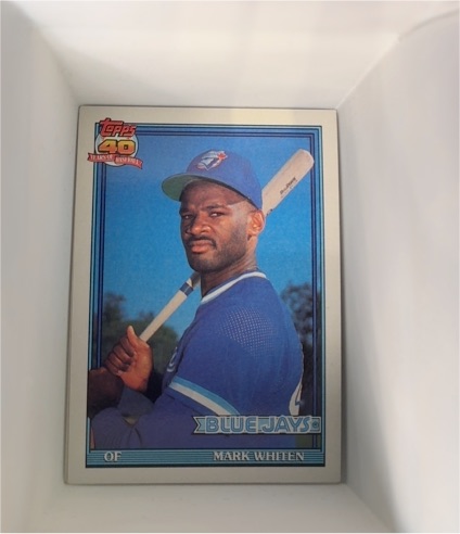 1991 Topps #588 Mark Whiten — front