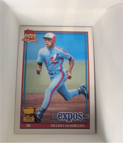1991 Topps #432 Delino DeShields — front