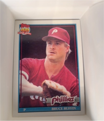 1991 Topps #637 Bruce Ruffin — front