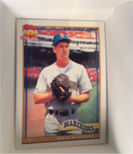 1991 Topps #563 Brent Knackert — front
