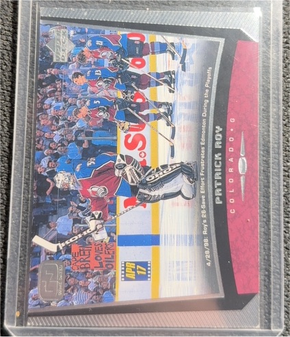 1998-99 Upper Deck #74 Patrick Roy — front