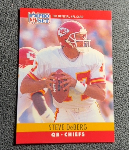 1990 Pro Set #141 Steve DeBerg — front