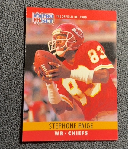 1990 Pro Set #146 Stephone Paige — front