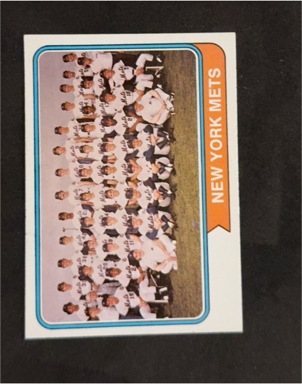1974 Topps #56 New York Mets Team — front