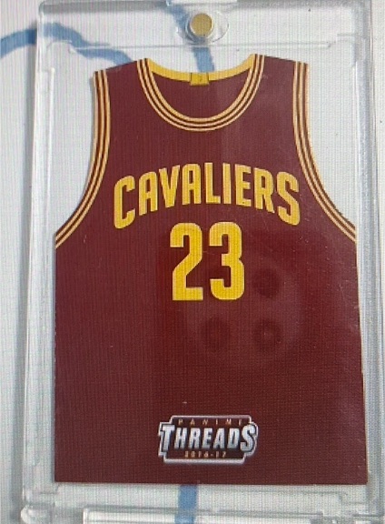 2016-17 Panini Threads #26 LeBron James — front