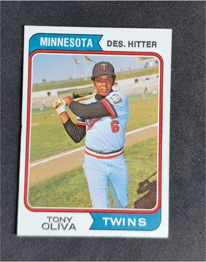 1974 Topps #190 Tony Oliva — front