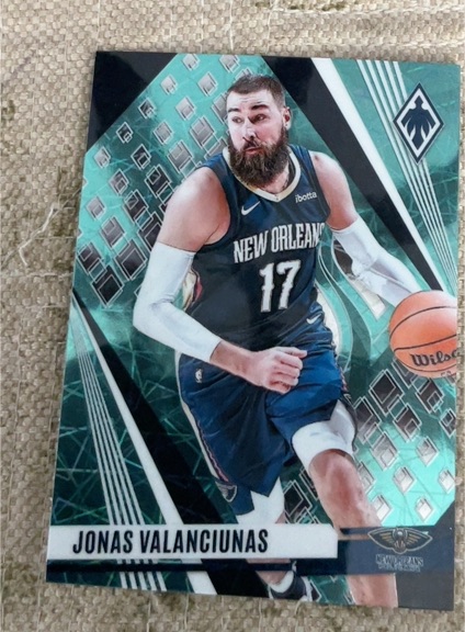 2023-24 Panini Phoenix #191 Jonas Valanciunas — front