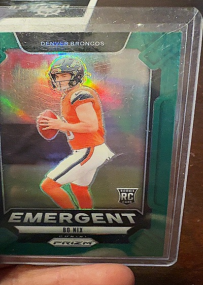 2024 Panini Prizm Emergent #3 Bo Nix — front