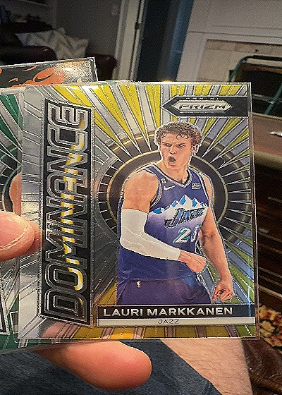 2023-24 Panini Prizm Dominance #23 Lauri Markkanen — front