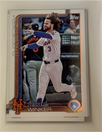 2025 Topps Series 2 #629 Jesse Winker — front