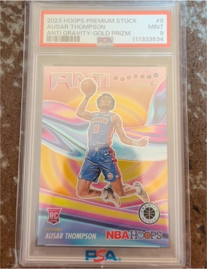 2023 Hoops Premium Stock #8 Ausar Thompson Anti Gravity-Gold Prizm — front