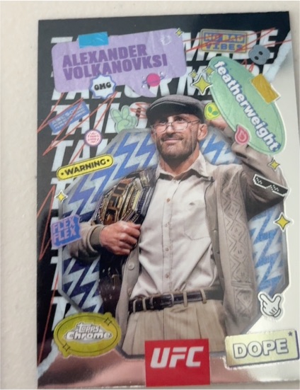 2025 Topps Chrome UFC Tailor Made #TRM-3 Alexander Volkanovski — front