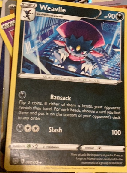 2022 Pokémon TCG Brilliant Stars #87 Weavile — front
